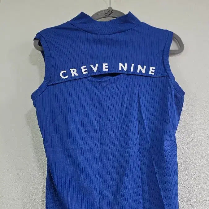 [BUNJANG] CREVE NINE Blue Logo Cooling Sleeveless Top / (새상품) CREVE NINE / 블루 로고 냉감 민소매 s(90)
