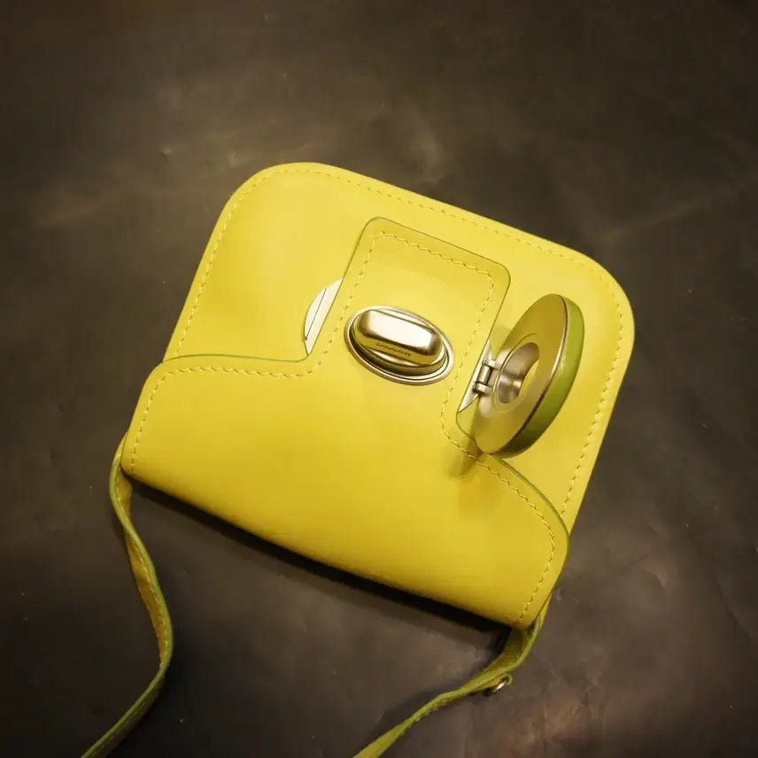 [BUNJANG] Coach Vintage Leather Crossbody Bag / 2543 코치가방 코치백 크로스백 미니백 가죽백 가죽가방 빈티지가방
