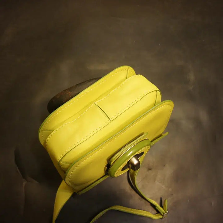 [BUNJANG] Coach Vintage Leather Crossbody Bag / 2543 코치가방 코치백 크로스백 미니백 가죽백 가죽가방 빈티지가방