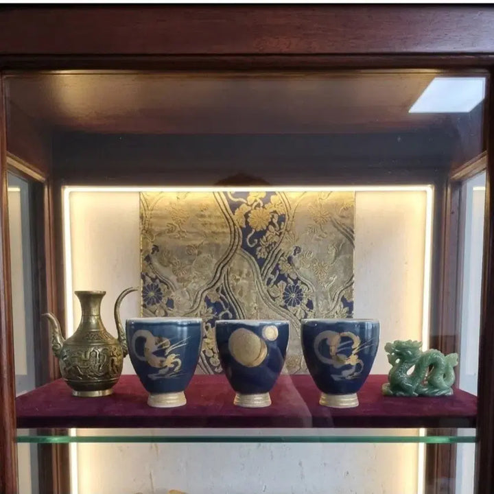 [BUNJANG] Unbo Kim Ki Chang Studio Gold Porcelain Wine Cup Set / (희귀 소장템) 운보 김기창 공방 금채 도자 술잔 세트 (3P)