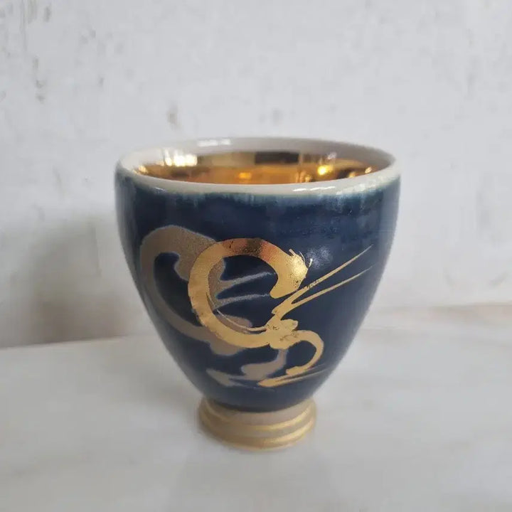 [BUNJANG] Unbo Kim Ki Chang Studio Gold Porcelain Wine Cup Set / (희귀 소장템) 운보 김기창 공방 금채 도자 술잔 세트 (3P)