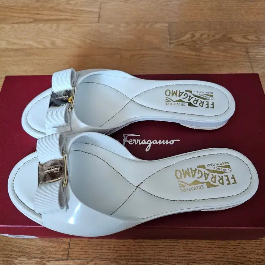[BUNJANG] Ferragamo CIRELLA Sandals / (새상품) 페라가모 CIRELLA 샌들
