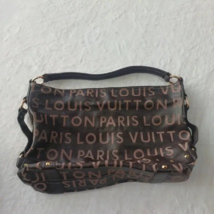 [BUNJANG] Louis Vuitton Paris Leather Shoulder Bag / 루이비통 파리스 레더 숄더백