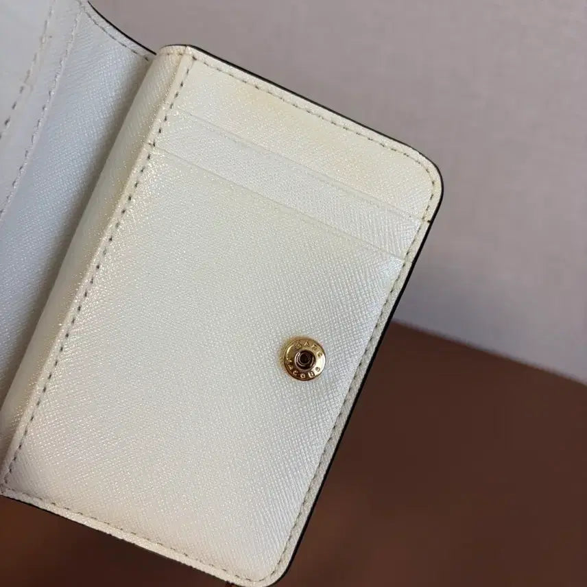 [BUNJANG] Marc Jacobs Snapshot Bifold Wallet - Grey / 마크제이콥스 스냅샷 반지갑 그레이 (정품)