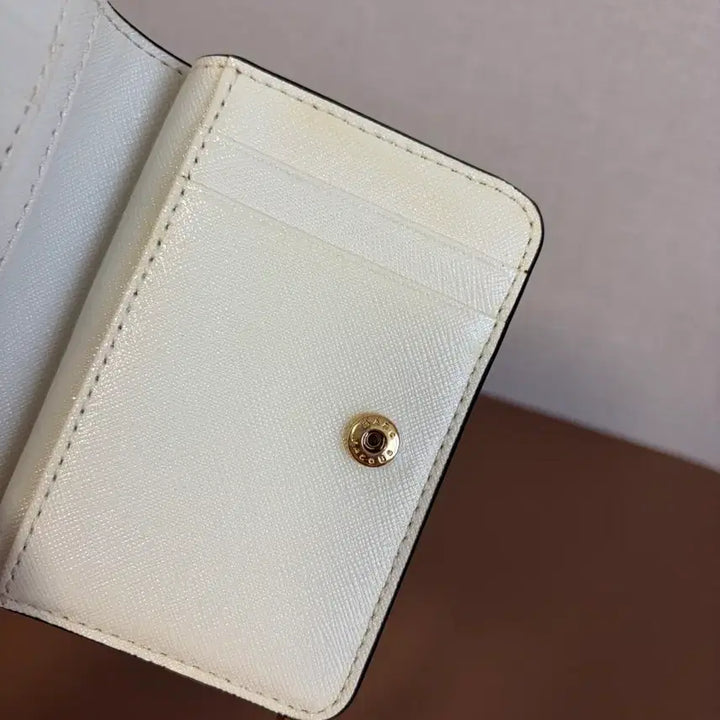 [BUNJANG] Marc Jacobs Snapshot Bifold Wallet - Grey / 마크제이콥스 스냅샷 반지갑 그레이 (정품)