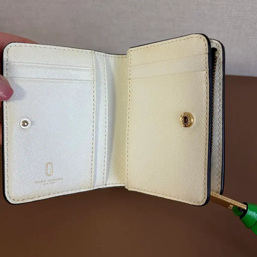 [BUNJANG] Marc Jacobs Snapshot Bifold Wallet - Grey / 마크제이콥스 스냅샷 반지갑 그레이 (정품)
