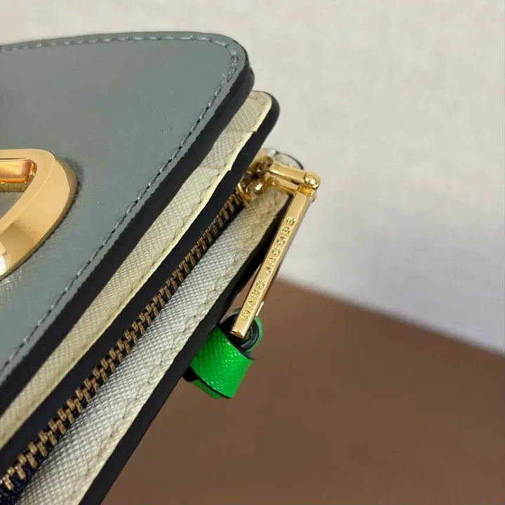 [BUNJANG] Marc Jacobs Snapshot Bifold Wallet - Grey / 마크제이콥스 스냅샷 반지갑 그레이 (정품)
