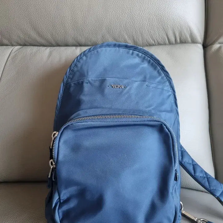 [BUNJANG] TUMI Blue Sling Bag / TUMI 투미 블루 슬링백