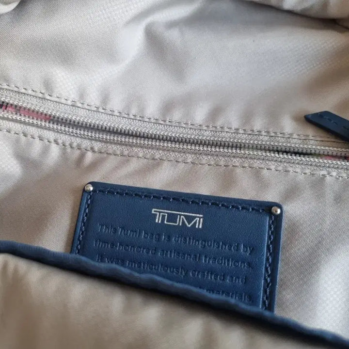 [BUNJANG] TUMI Blue Sling Bag / TUMI 투미 블루 슬링백