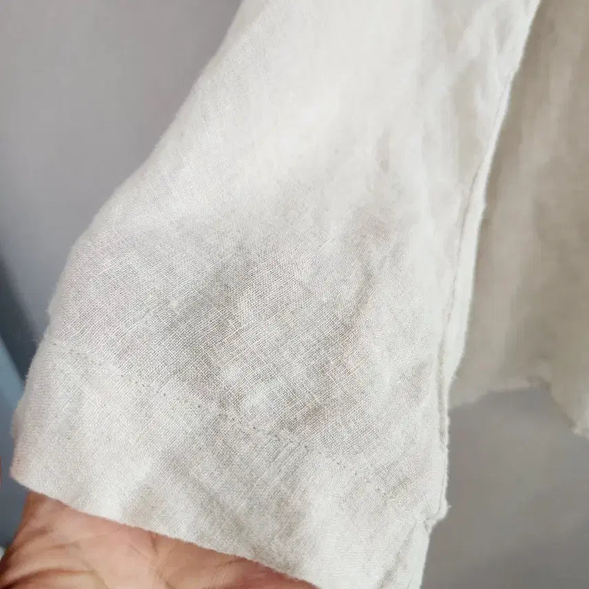[BUNJANG] Isae Ivory Linen Henley Shirt / 이새 아이보리 린넨 헨리넥 셔츠