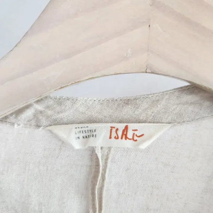 [BUNJANG] Isae Ivory Linen Henley Shirt / 이새 아이보리 린넨 헨리넥 셔츠