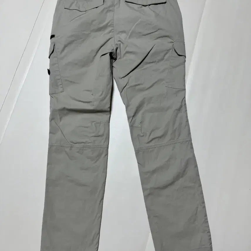 [SOLD OUT] (상태SS,판매11) 내셔널지오그래픽 카고 타누 스판일자바지34