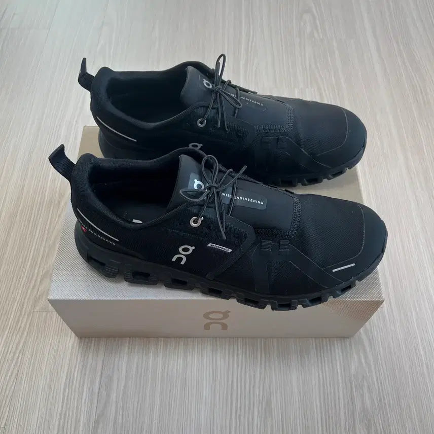 [SOLD OUT] 275 온 러닝 클라우드 6 WP 블랙