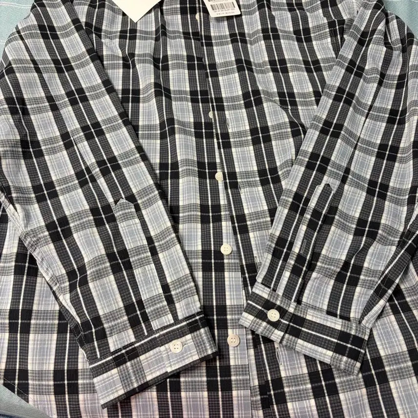 [SOLD OUT] STU 체크셔츠 새상품 + 집업 텍제거 새상품