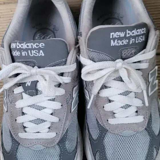 [BUNJANG] New Balance 993 Sneakers (285) / 뉴발란스 993 운동화(285)
