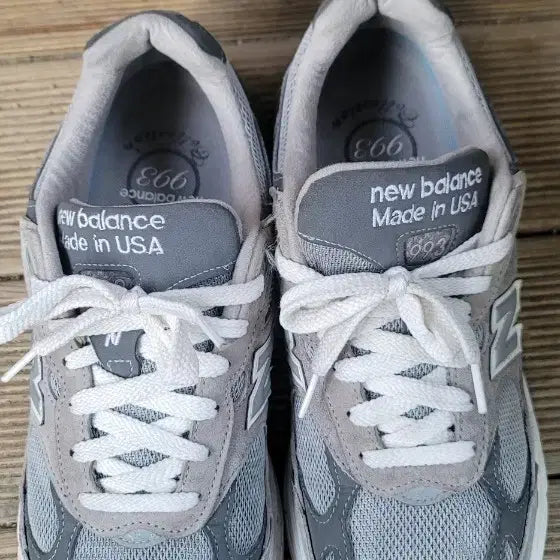 [BUNJANG] New Balance 993 Sneakers (285) / 뉴발란스 993 운동화(285)