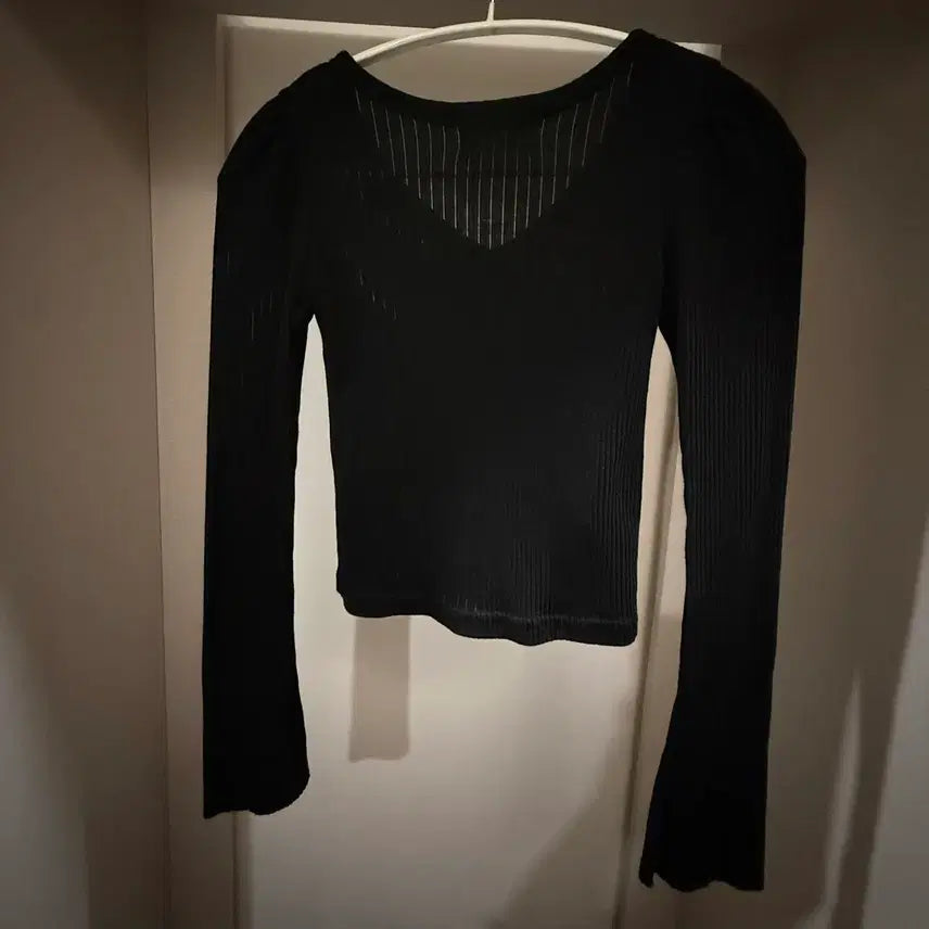 [BUNJANG] Black Pearl Button Cardigan / 블랙 진주 버튼 가디건