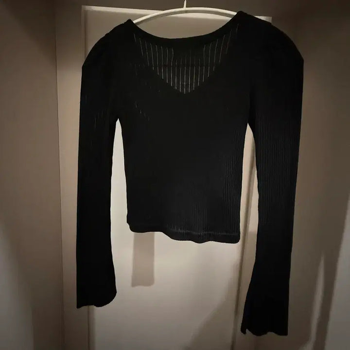 [BUNJANG] Black Pearl Button Cardigan / 블랙 진주 버튼 가디건