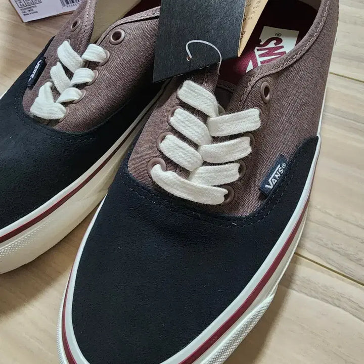 [BUNJANG] Vans Authentic Reissue MTE Sneakers Shoes Brown 270 / 반스MTE어센틱리이슈44스니커즈신발브라운270