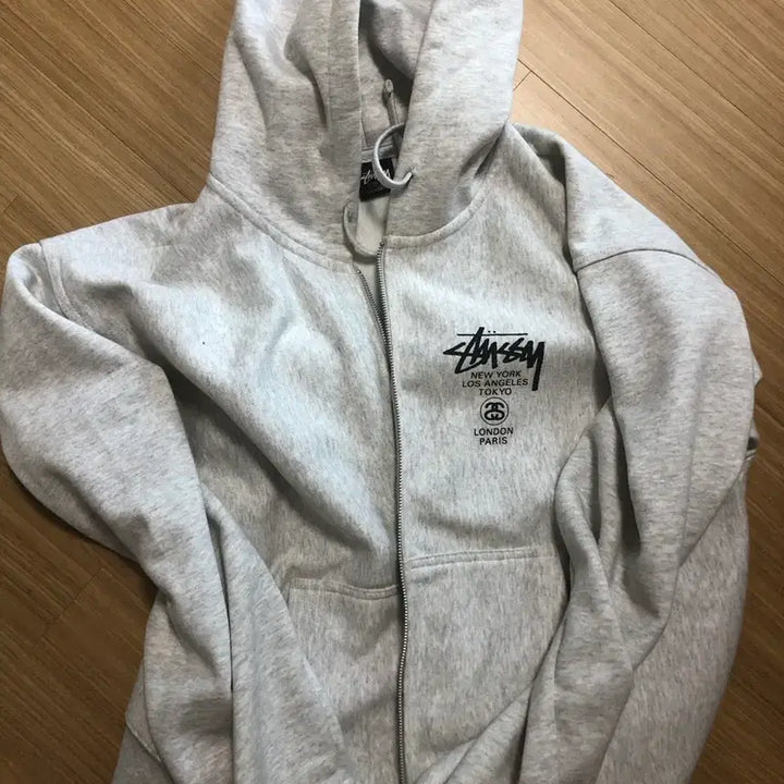 [SOLD OUT] [L]스투시 월드투어 애쉬헤더 후드집업