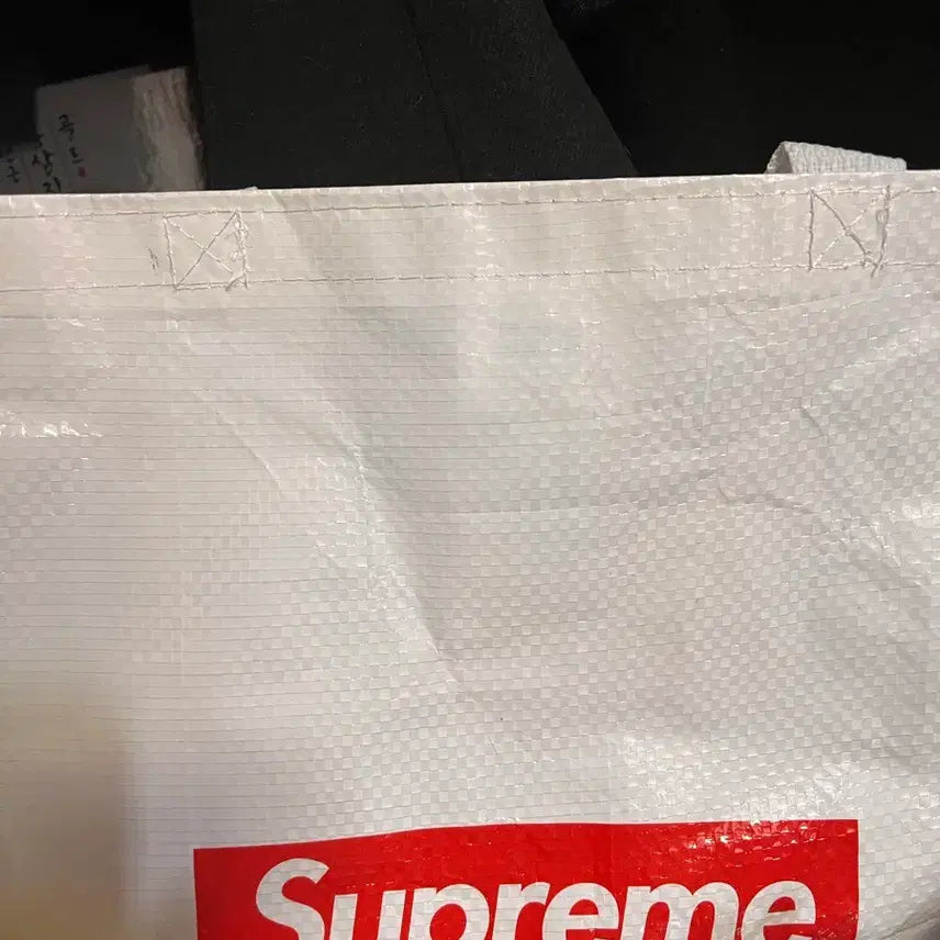 [SOLD OUT] 슈프림 X 노스페이스 21SS 스터드 마운틴 자켓