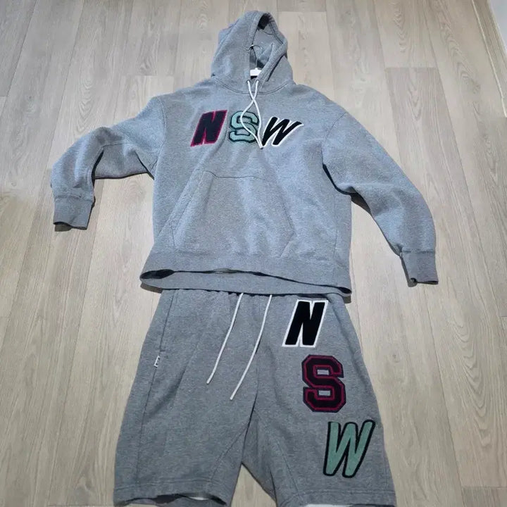 [SOLD OUT] 나이키 NSW 후드 반바지 세트 M
