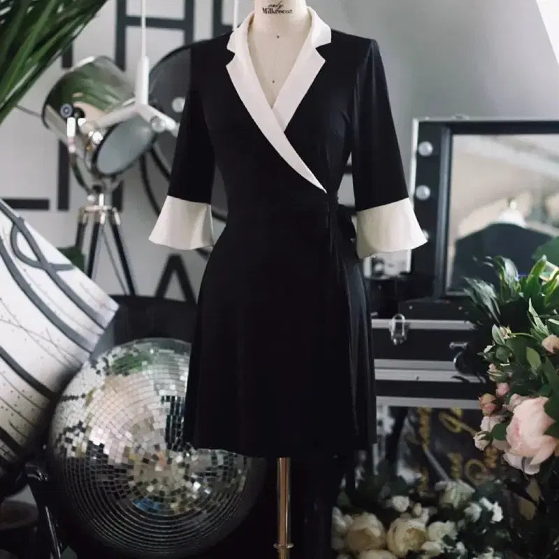 [SOLD OUT] 밀크코코아 자체제작 amelie 아멜리에 카라 테일러드 랩 원피스 드레스