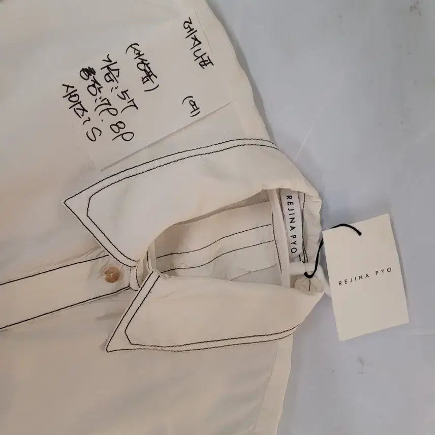 [SOLD OUT] 레지나표 박시 셔츠 여성 S  새상품 봄 ~가을