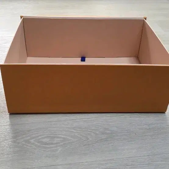 [BUNJANG] Louis Vuitton Orange Box Case / 루이비통 오렌지색 상자 케이스