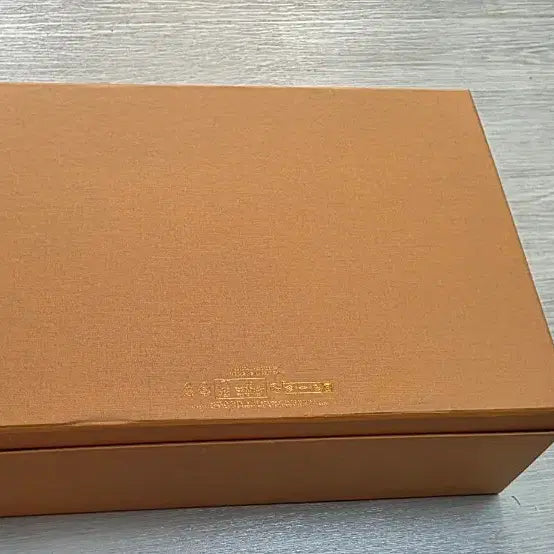 [BUNJANG] Louis Vuitton Orange Box Case / 루이비통 오렌지색 상자 케이스