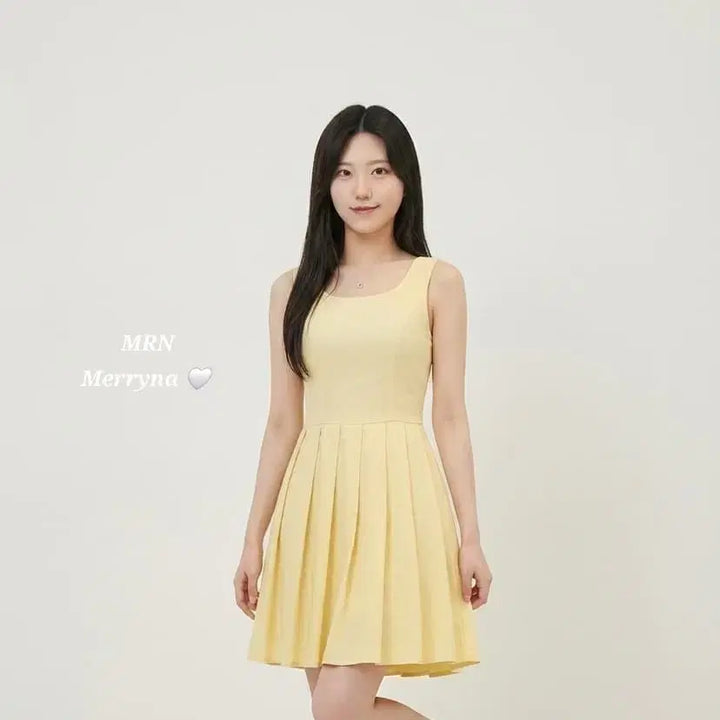 [BUNJANG] Merryna Pleated Sleeveless Mini Dress 2 Colors / (빠른배송/국내제작) 플리츠 나시 원피스 2color