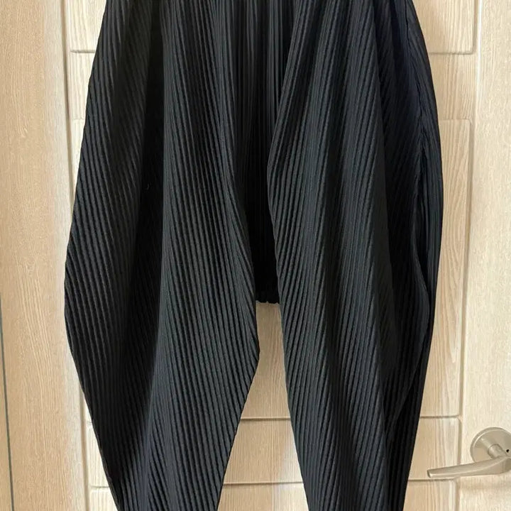 [BUNJANG] Homme Plissé Pleats Pants Size 2 / 옴므플리세 배기팬츠 2 size