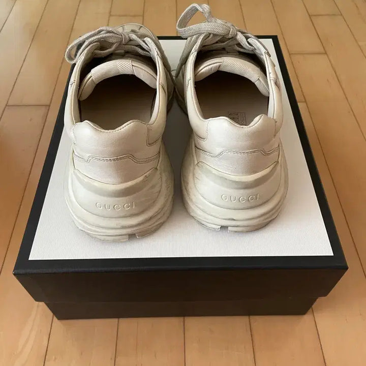 [BUNJANG] Gucci Rhyton Dirty Sneakers / [5.5] 구찌 라이톤 더티 스니커즈