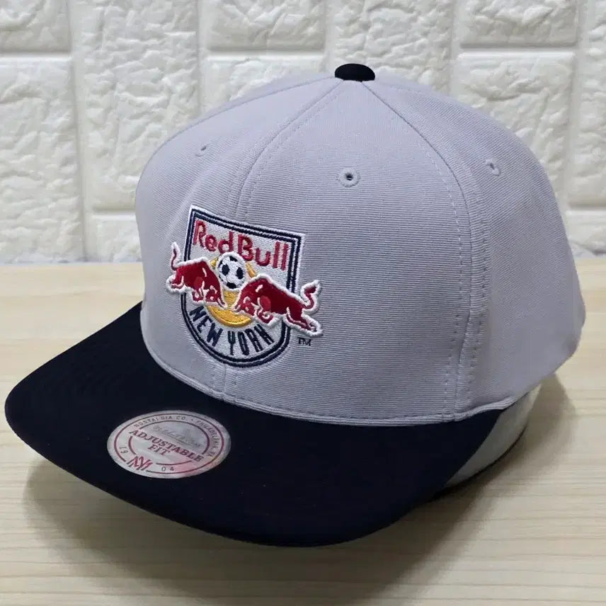 [BUNJANG] Mitchell &amp; Ness New York Red Bulls Jersey / 미첼앤네스. 뉴욕레드불스.프리.