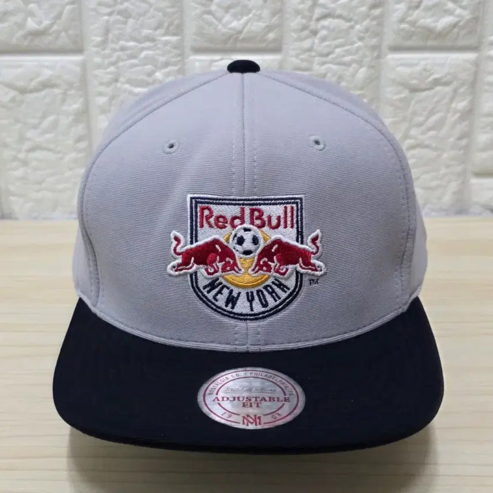 [BUNJANG] Mitchell &amp; Ness New York Red Bulls Jersey / 미첼앤네스. 뉴욕레드불스.프리.
