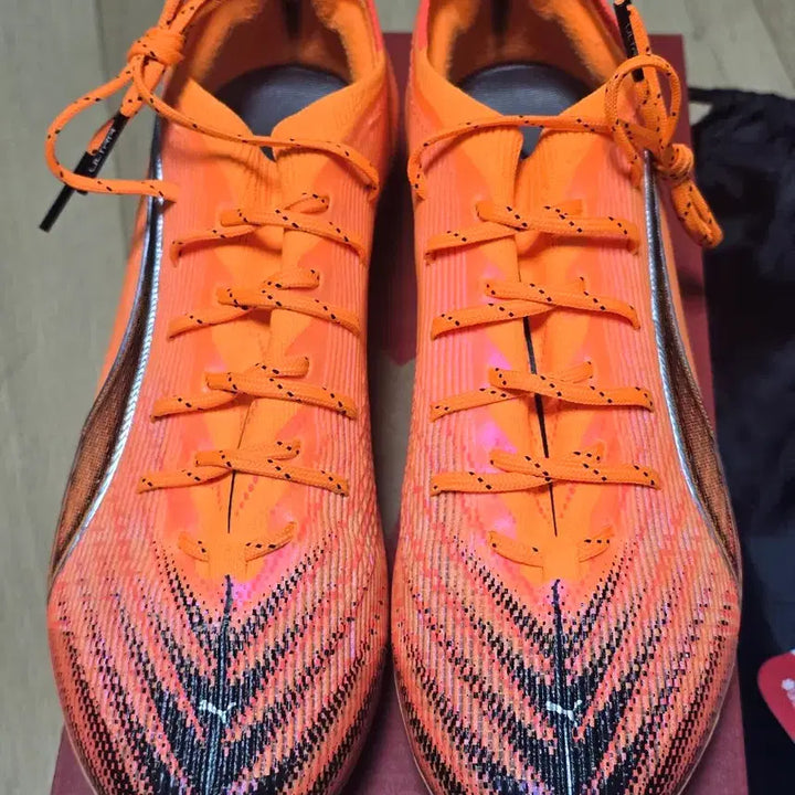 [BUNJANG] Puma Ultra 6 Ultimate MG Soccer Cleats 255 / 푸마 울트라6 얼티메이트 mg 255