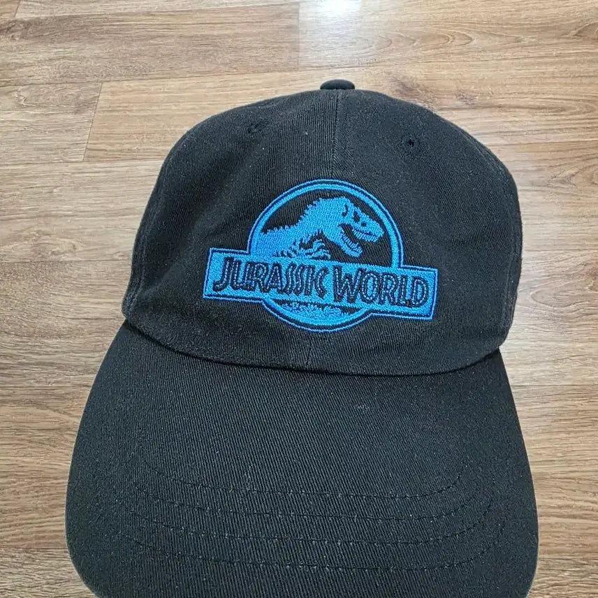 [SOLD OUT] 베이프 @쥬라기월드 콜라보 볼캡
