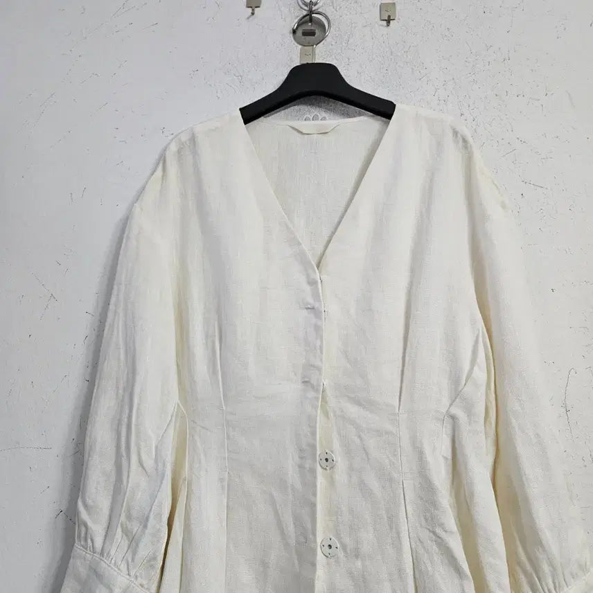 [SOLD OUT] 린넨 브이넥 자켓 아이보리