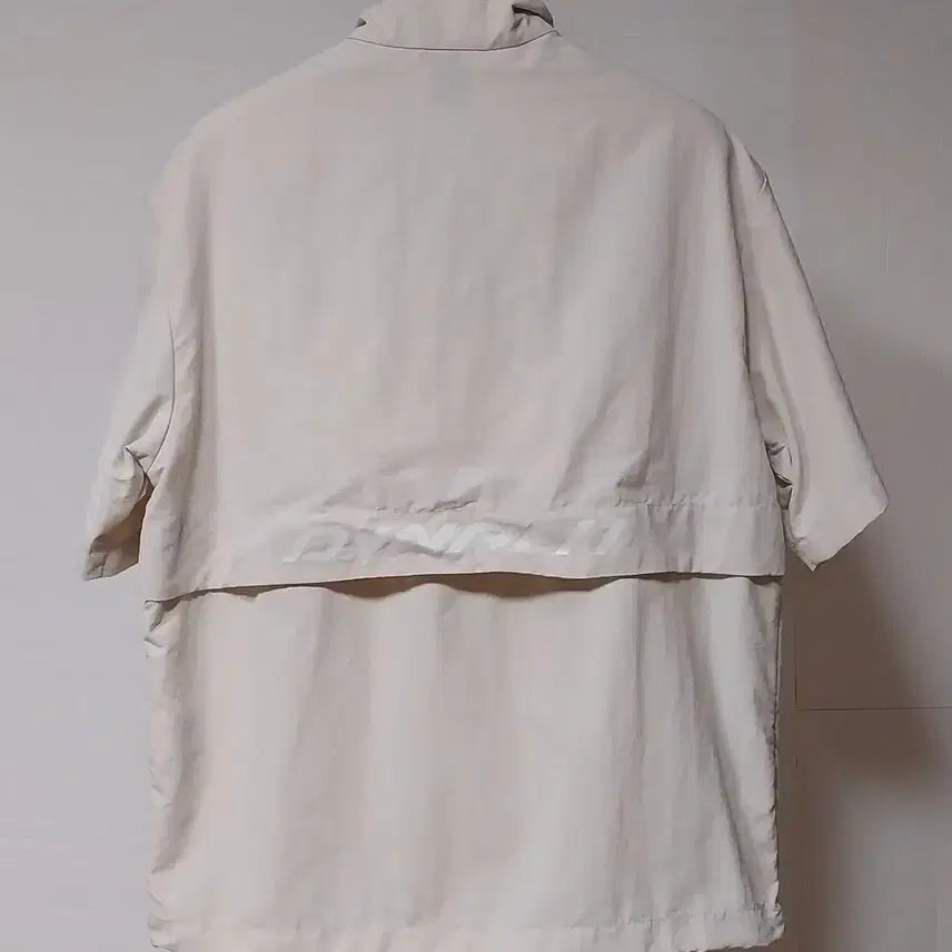 [SOLD OUT] 다이나핏 반팔 아노락 남95 바람막이 아이보리