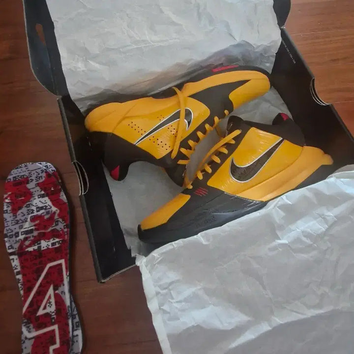 [BUNJANG] Nike Kobe 5 Protro Bruce Lee Sneakers / 나이키 코비5 프로트로 브루스리 260