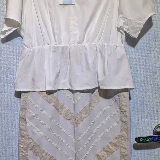 [BUNJANG] MICHAA White One-Piece Dress / 택달린새상품)미샤 화이트 윈피스 66
