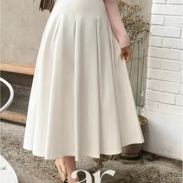 [SOLD OUT] (새상품) 아뜨랑스 리츠 플리츠 롱 스커트