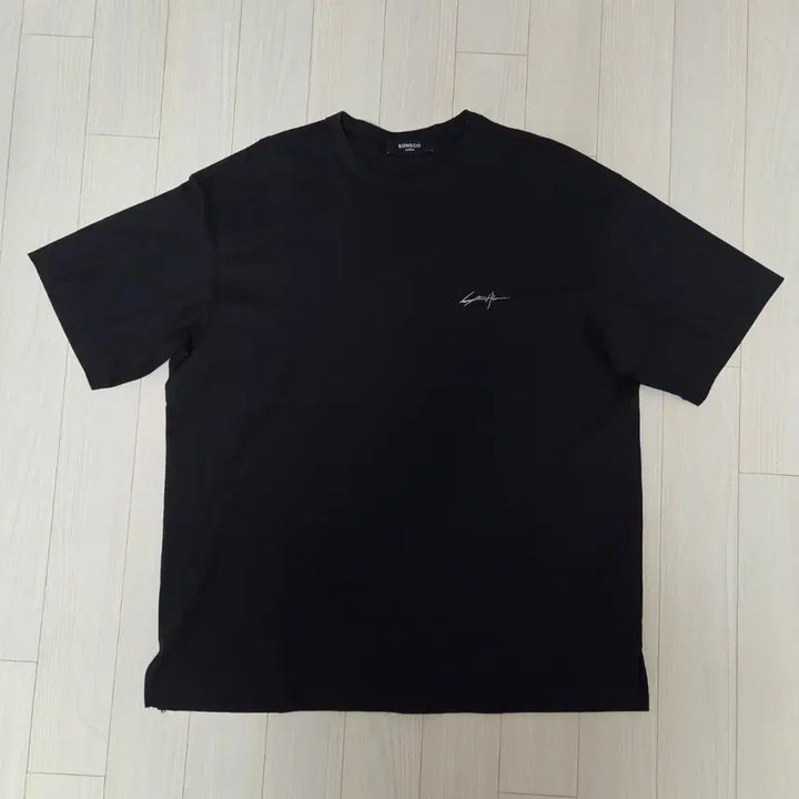 [SOLD OUT] 송지오옴므 블랙 반팔 티셔츠