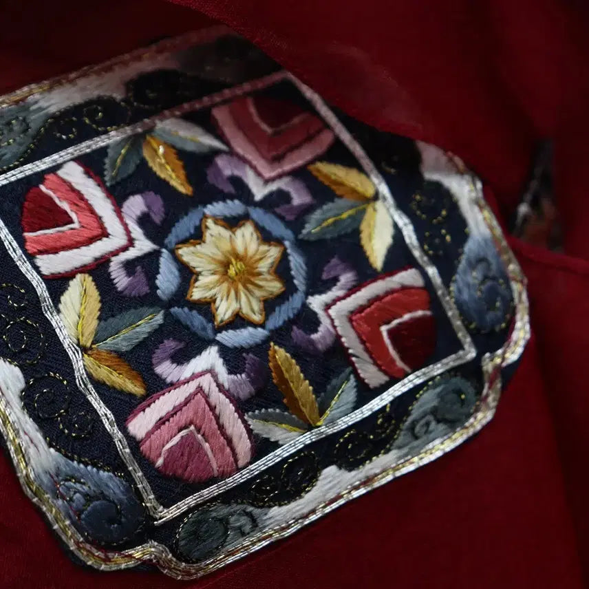 [BUNJANG] Traditional Korean Silk Embroidered Hanbok / 본견한복 손자수한복 여성한복 혼주한복 전통한복  66 M/창고갤러리