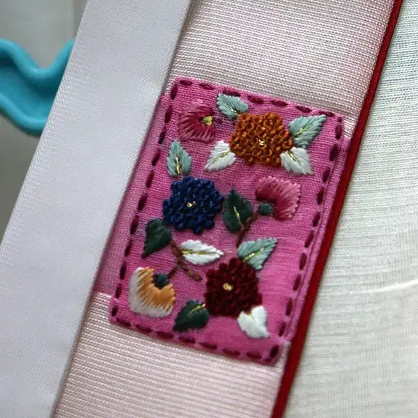 [BUNJANG] Traditional Korean Silk Embroidered Hanbok / 본견한복 손자수한복 여성한복 혼주한복 전통한복  66 M/창고갤러리