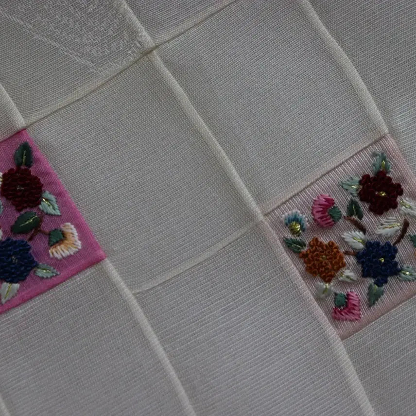 [BUNJANG] Traditional Korean Silk Embroidered Hanbok / 본견한복 손자수한복 여성한복 혼주한복 전통한복  66 M/창고갤러리