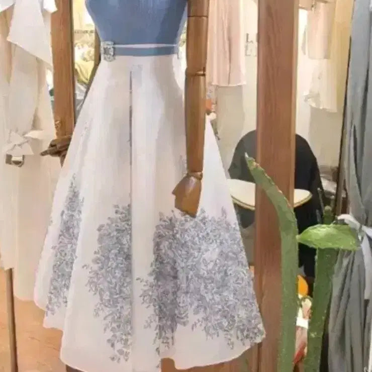[SOLD OUT] 수입의류 롱치마 홀복LB 문피버루씨트빈