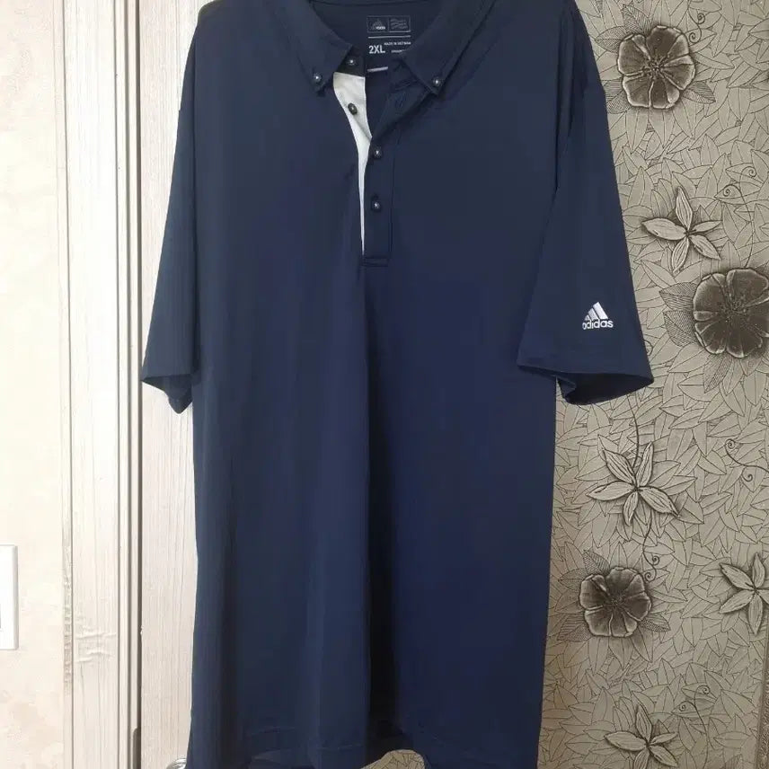 [BUNJANG] Adidas Short Sleeve T-shirt (105) / 미사용))아디다스 반팔105