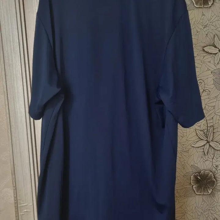 [BUNJANG] Adidas Short Sleeve T-shirt (105) / 미사용))아디다스 반팔105