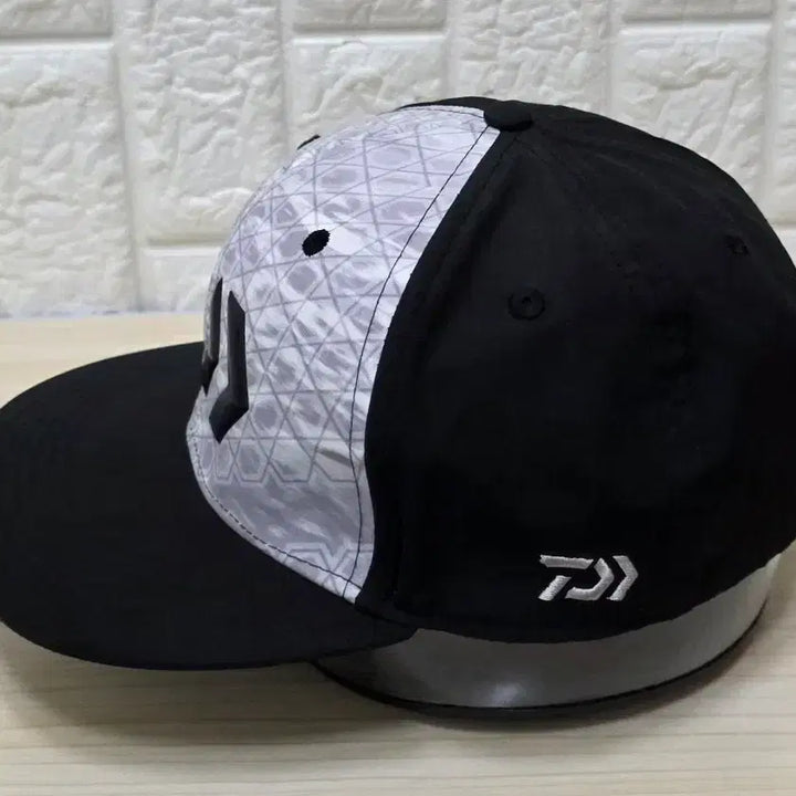 [BUNJANG] Daiwa Snapback Cap / 다이와 스냅백.프리.